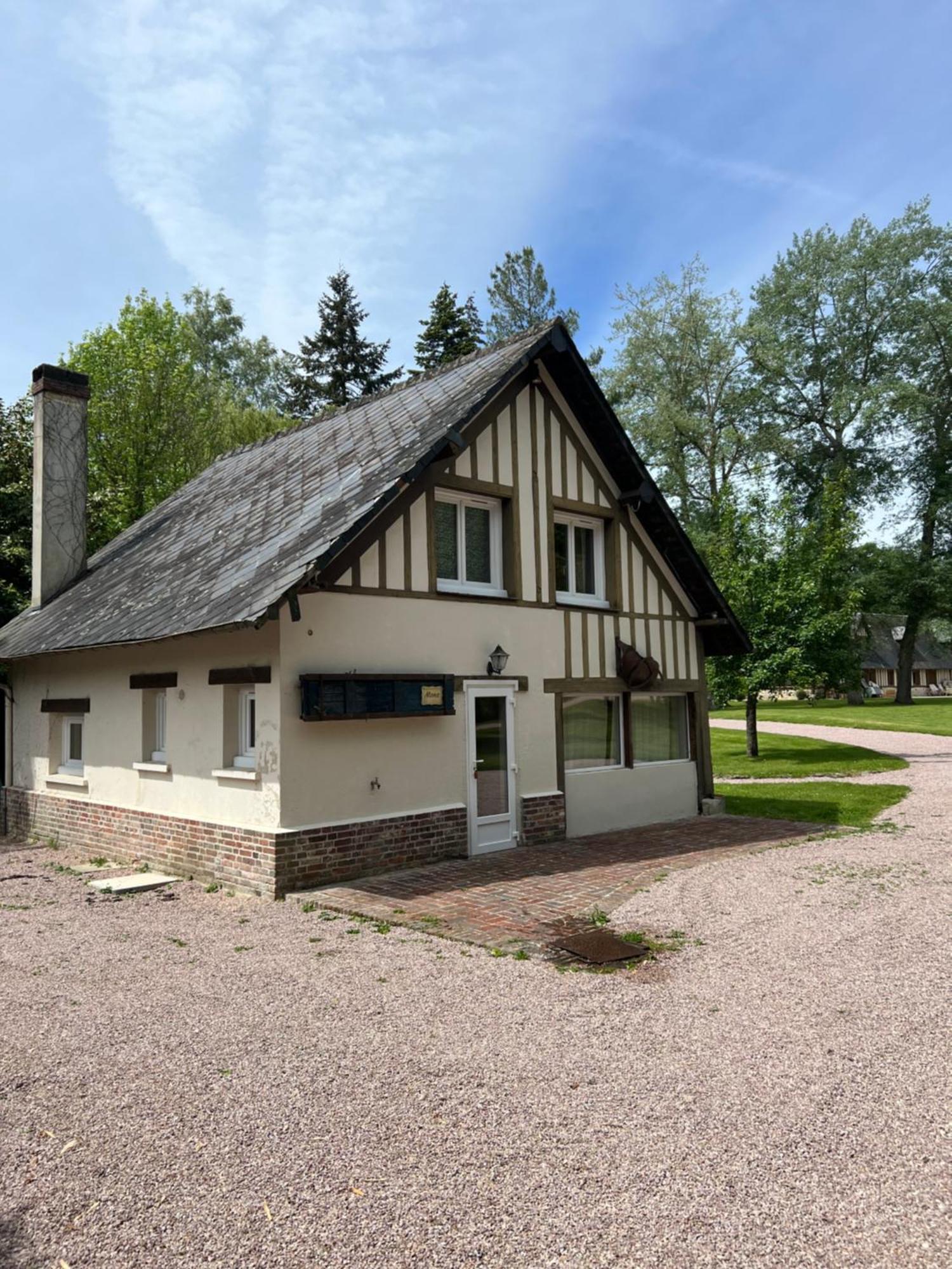 Le Clos De Lily Coudray-Rabut Eksteriør billede